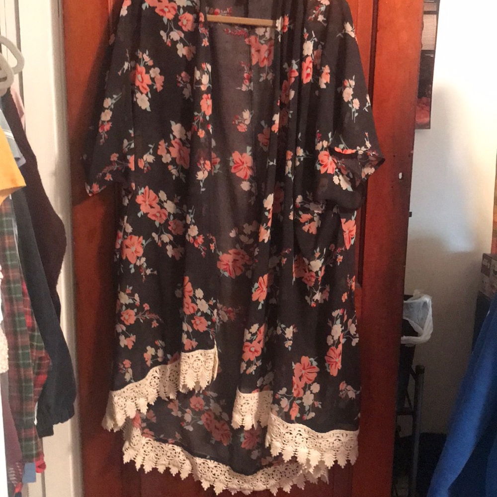 Floral kimono